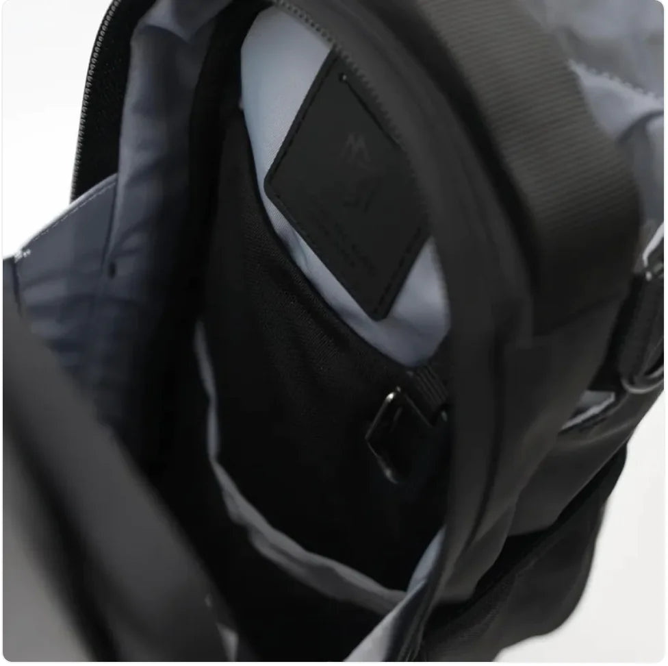 Saiveon Sporttas met Waterfleshouder